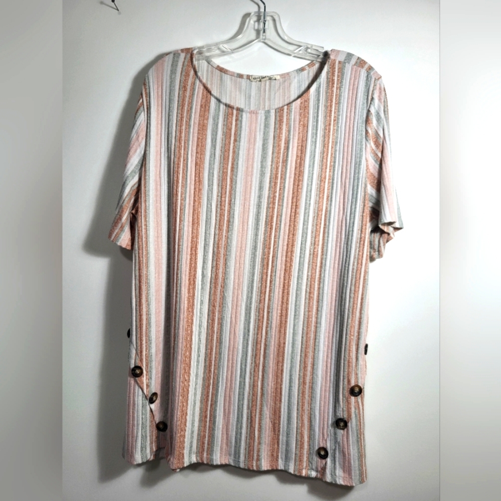 Above & Beyond white pink and gray stripe tunic    women's 2X  #2111